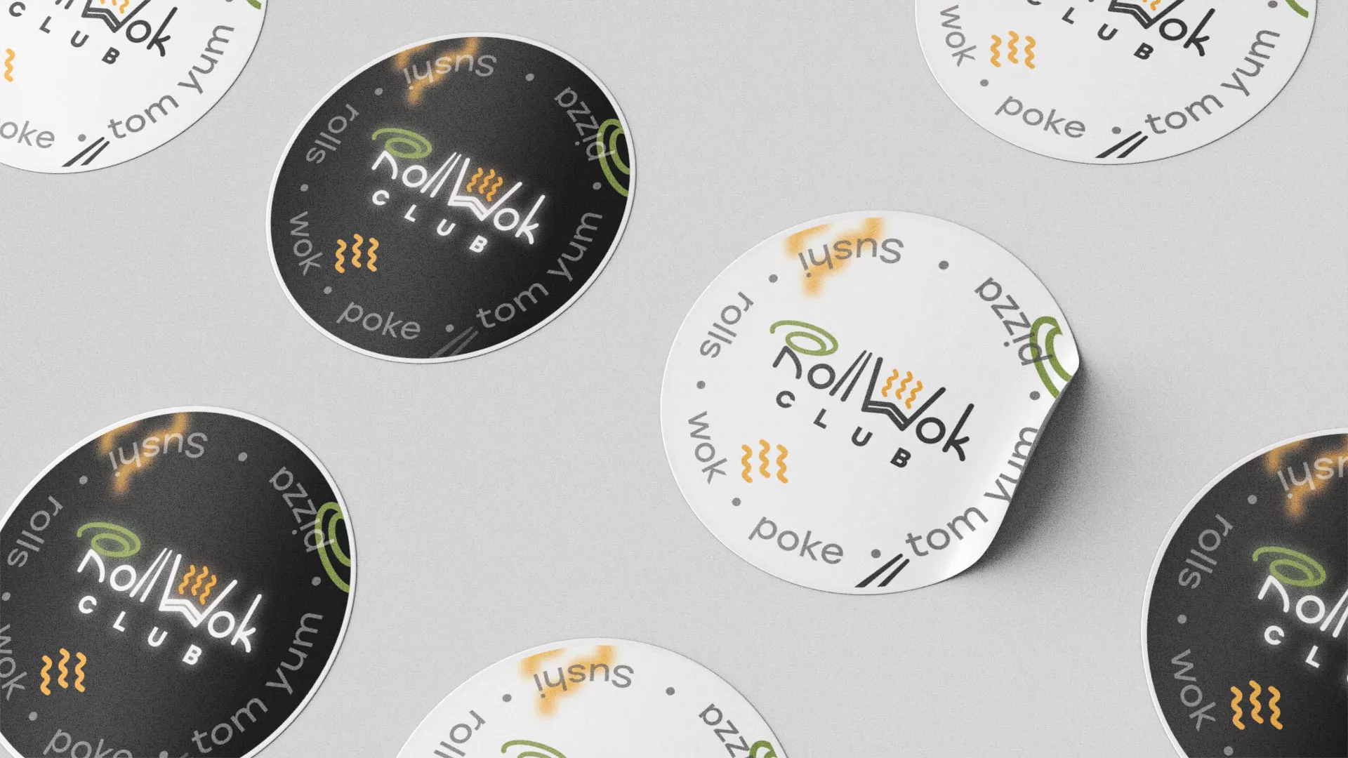 Разработка наклеек для суши-бара «Roll Wok Club» в Кириллове